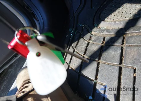 2013 Hyundai Elantra Gls from USA, damaged, VIN 5NPDH4AE7DH203486